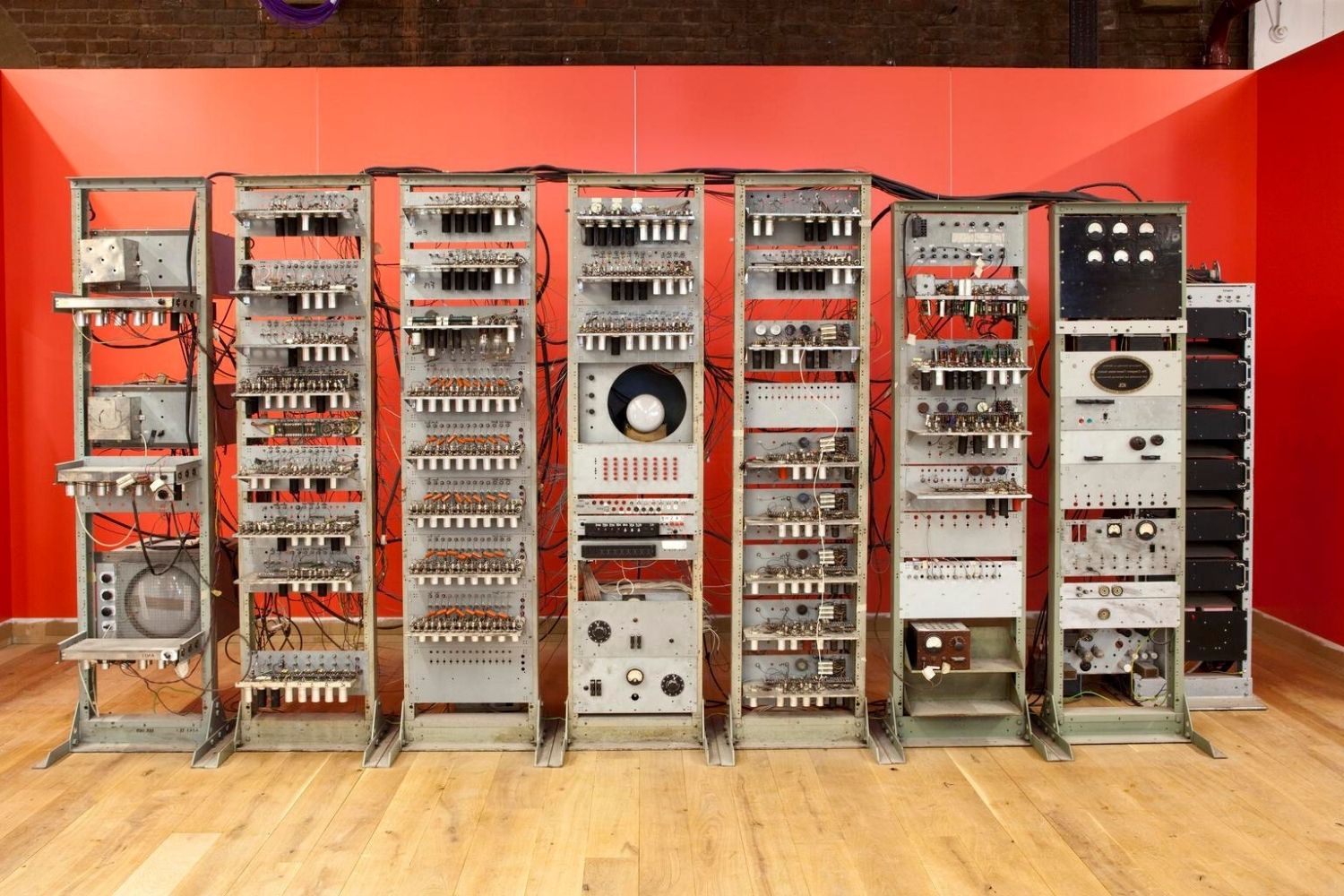 Secret-Repair-Shops-For-Early-Analog-Computers-In-Manchester secret-repair-shops-for-early-analog-computers-in-manchester