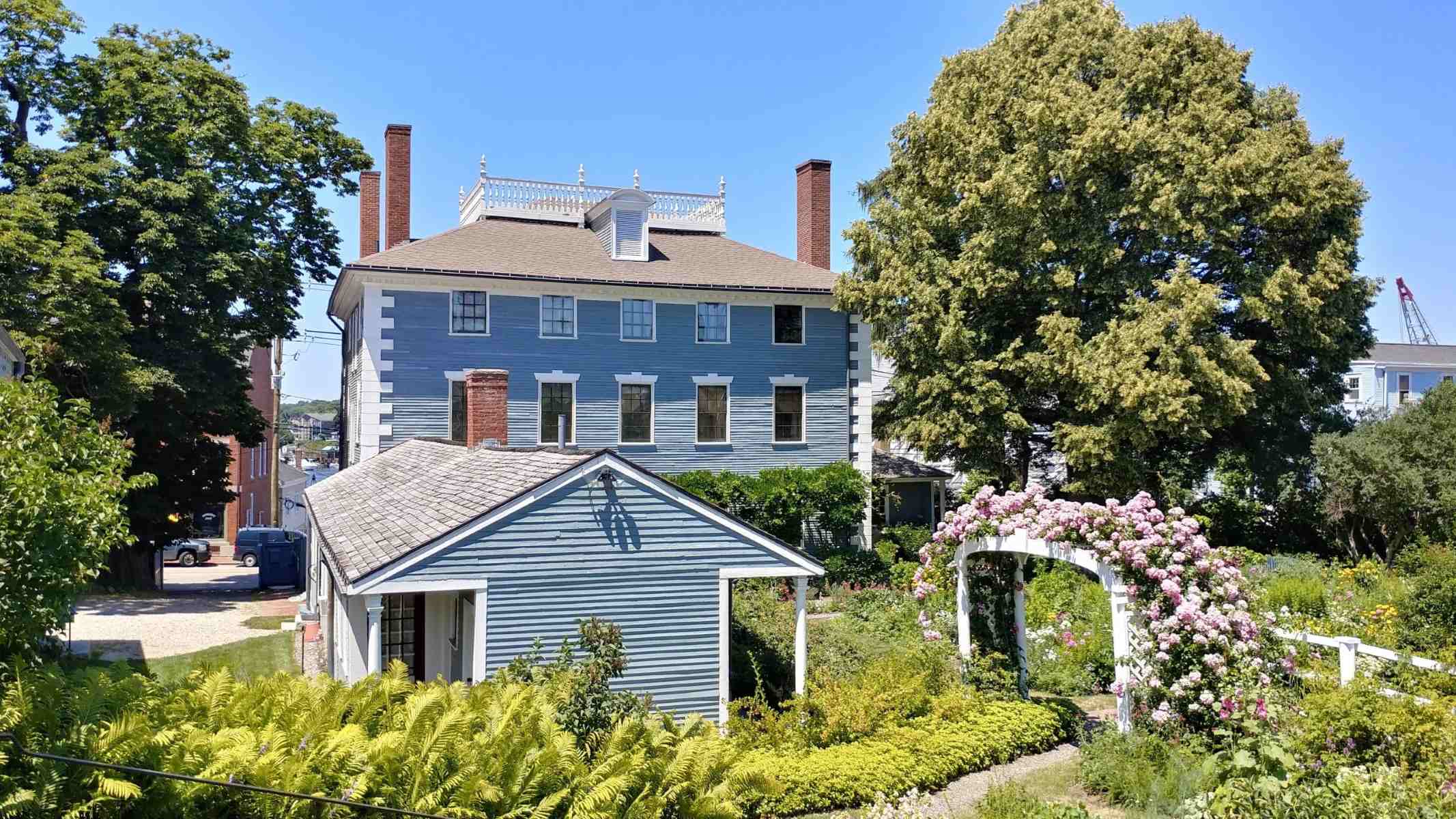 Secrets-Of-New-Hampshire8217s-Moffatt-Ladd-House-And-Its-Revolutionary-Past secrets-of-new-hampshires-moffatt-ladd-house-and-its-revolutionary-past