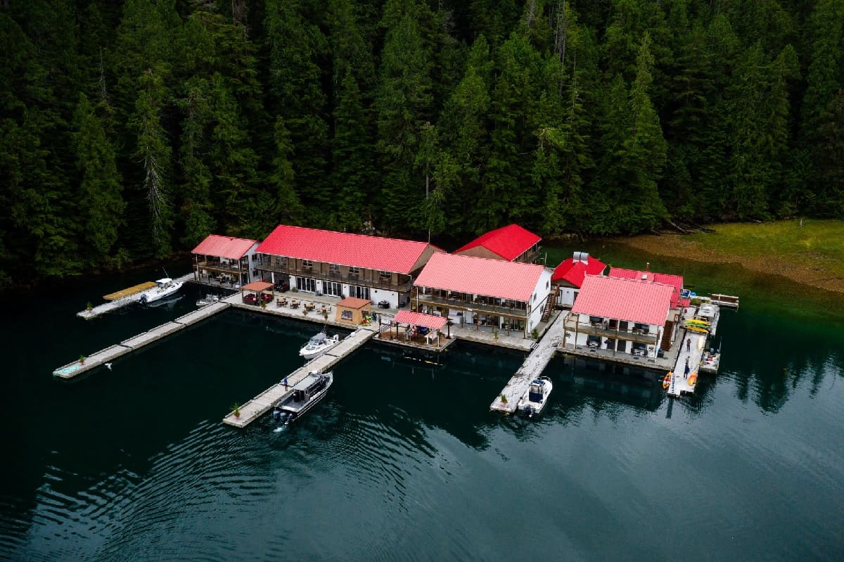 Shadows-Of-The-Sawmills-Hidden-Floating-Camps-Of-The-Pacific-Northwest shadows-of-the-sawmills-hidden-floating-camps-of-the-pacific-northwest