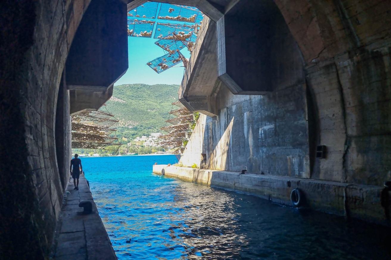Shadows-Of-The-Submariners-Hidden-Cold-War-Bunkers shadows-of-the-submariners-hidden-cold-war-bunkers