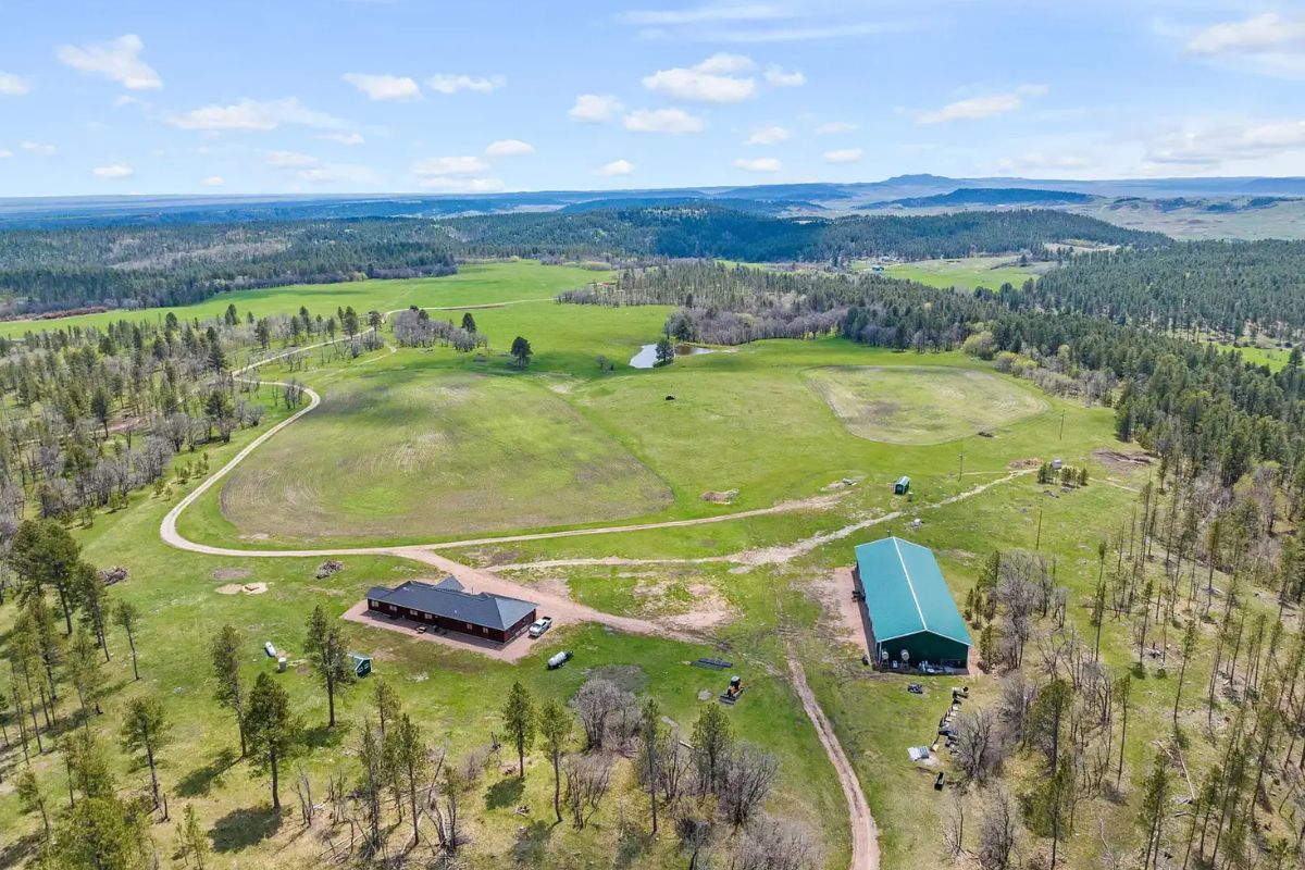 sundances-hidden-gem-crook-county-museum-art-gallery