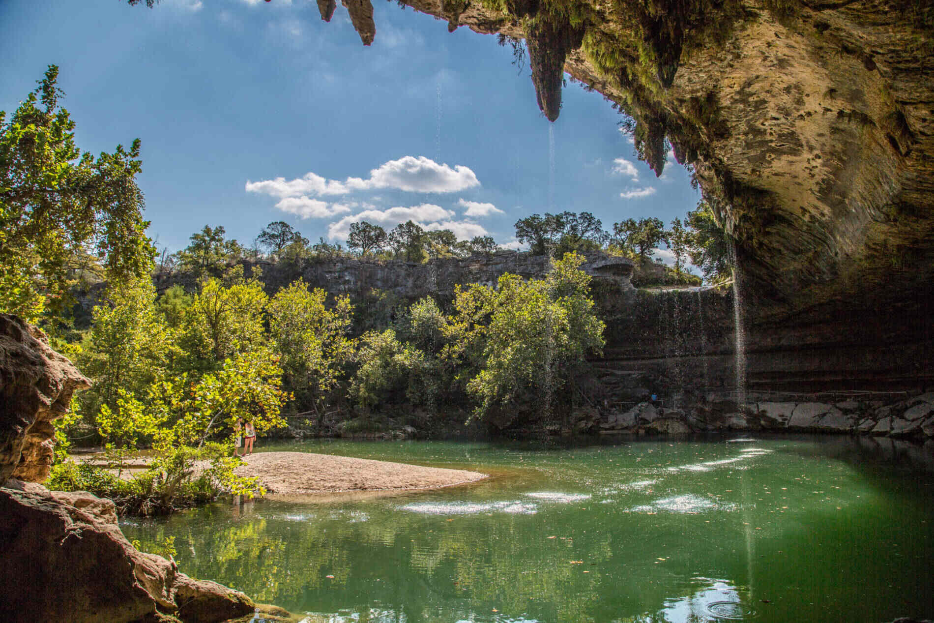 Texas8217-Secret-Collapsed-Grotto-At-Hamilton-Pool texas-secret-collapsed-grotto-at-hamilton-pool