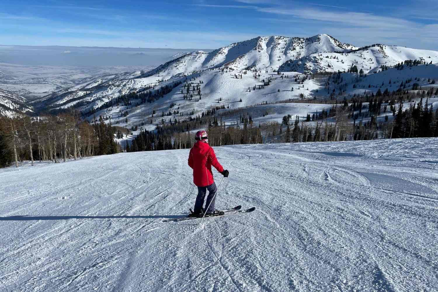 thrill-of-snowcat-skiing-at-lost-trail-powder-mountain