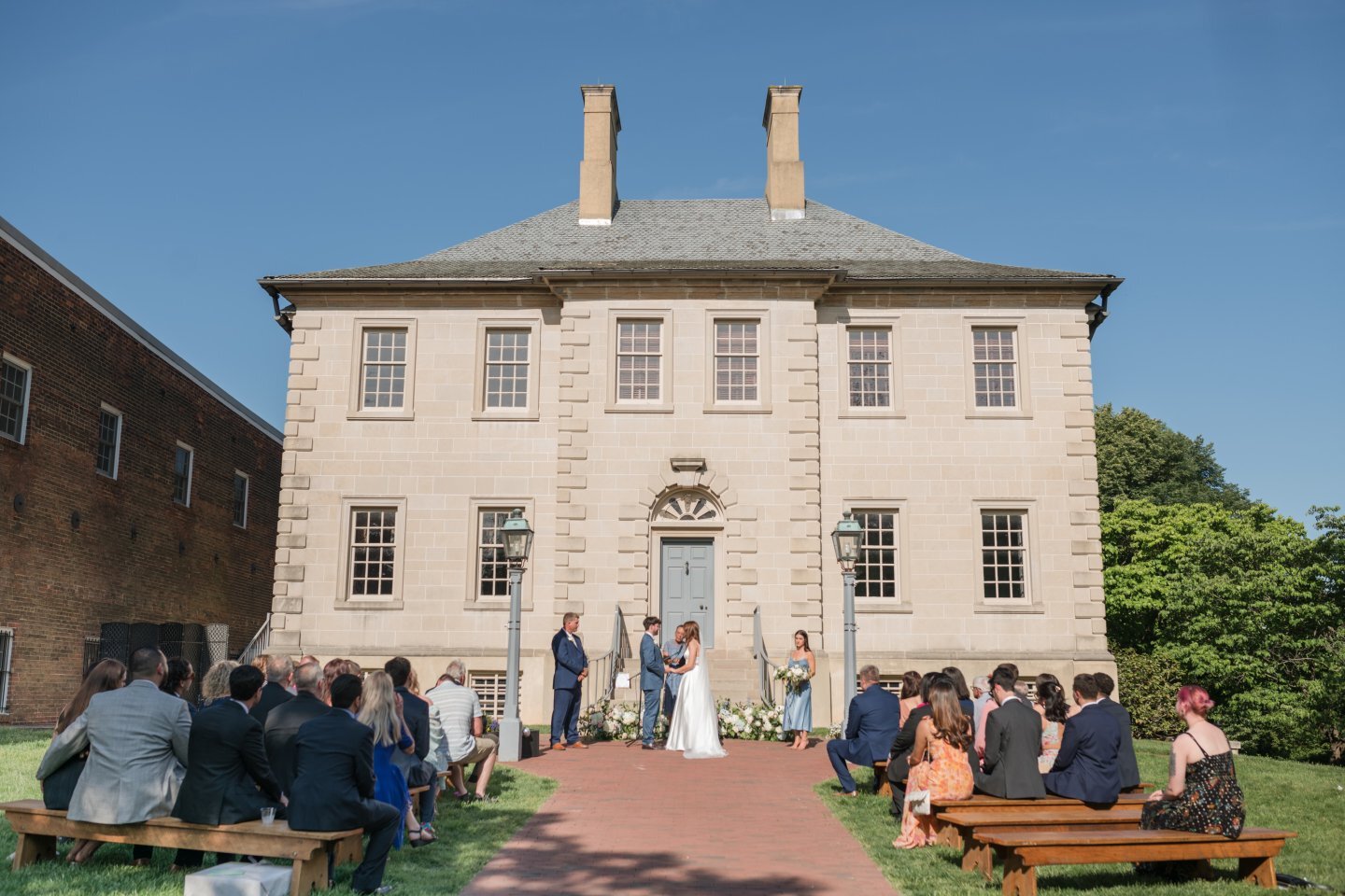 uncover-alexandrias-carlyle-house-magic