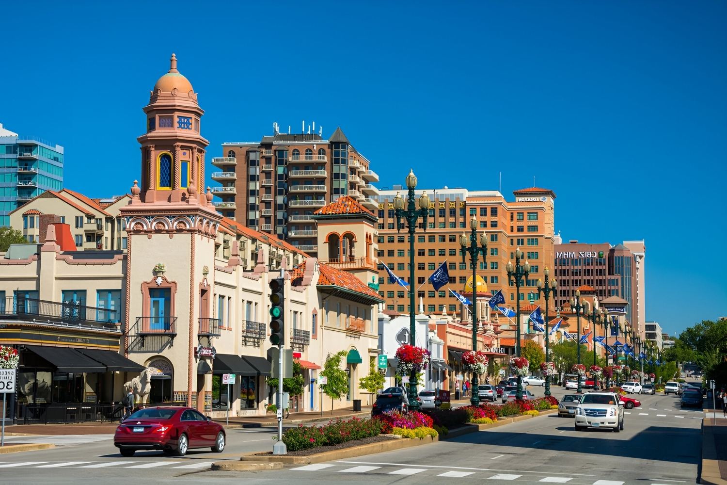 unforgettable-shopping-at-kansas-citys-country-club-plaza