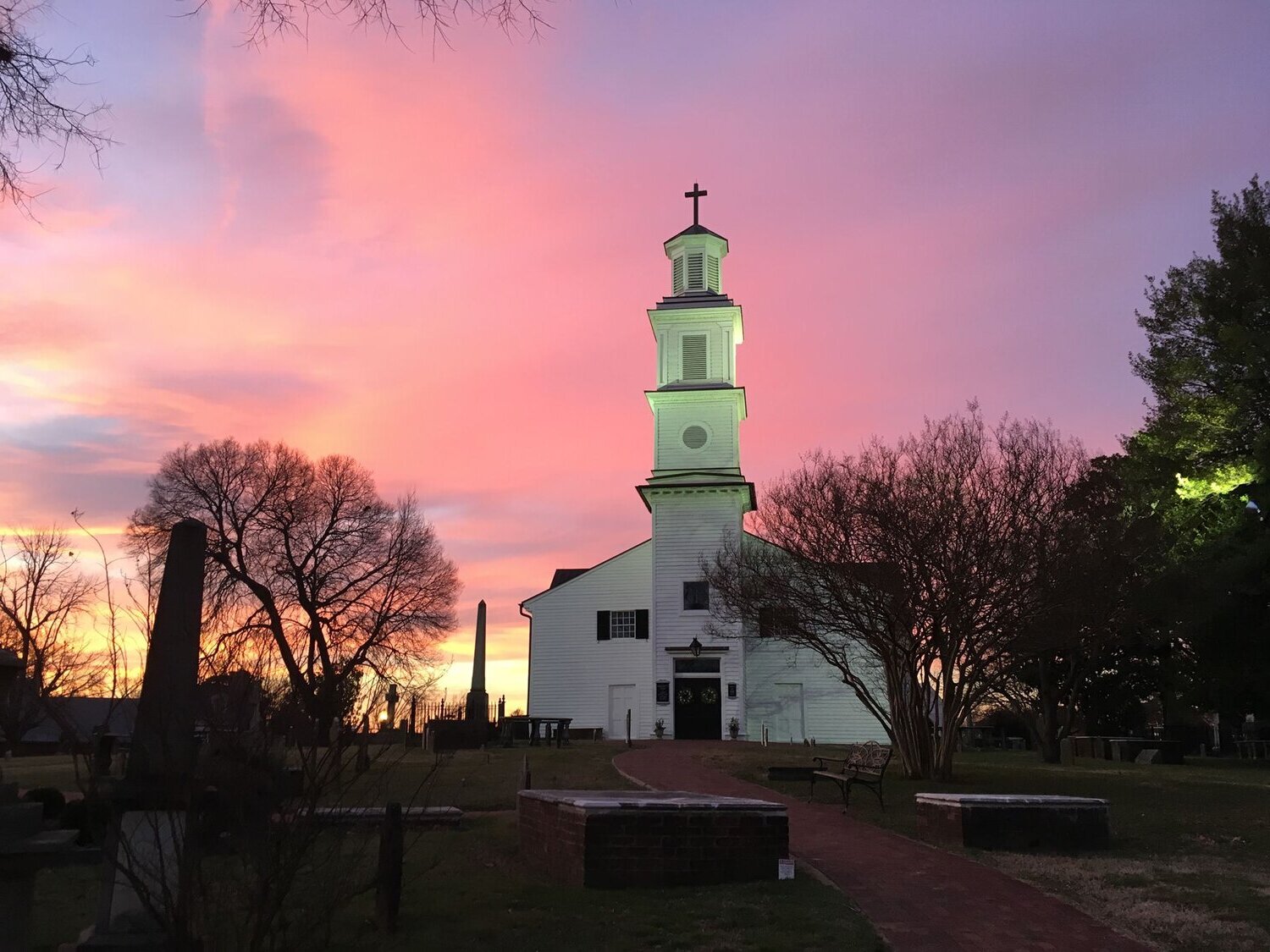 unveil-the-charm-of-richmonds-st-johns-church
