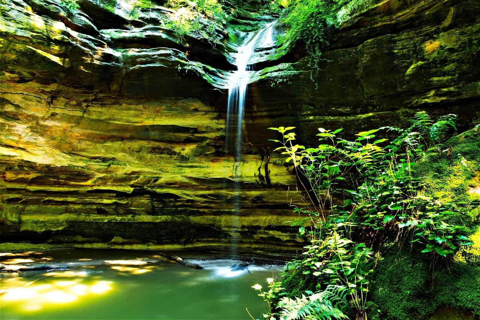 unveil-the-magic-of-ottawas-starved-rock-state-park
