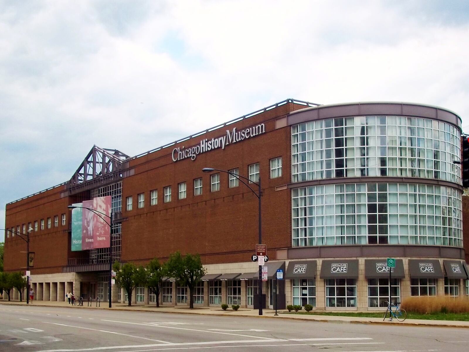 unveil-the-past-at-chicago-history-museum