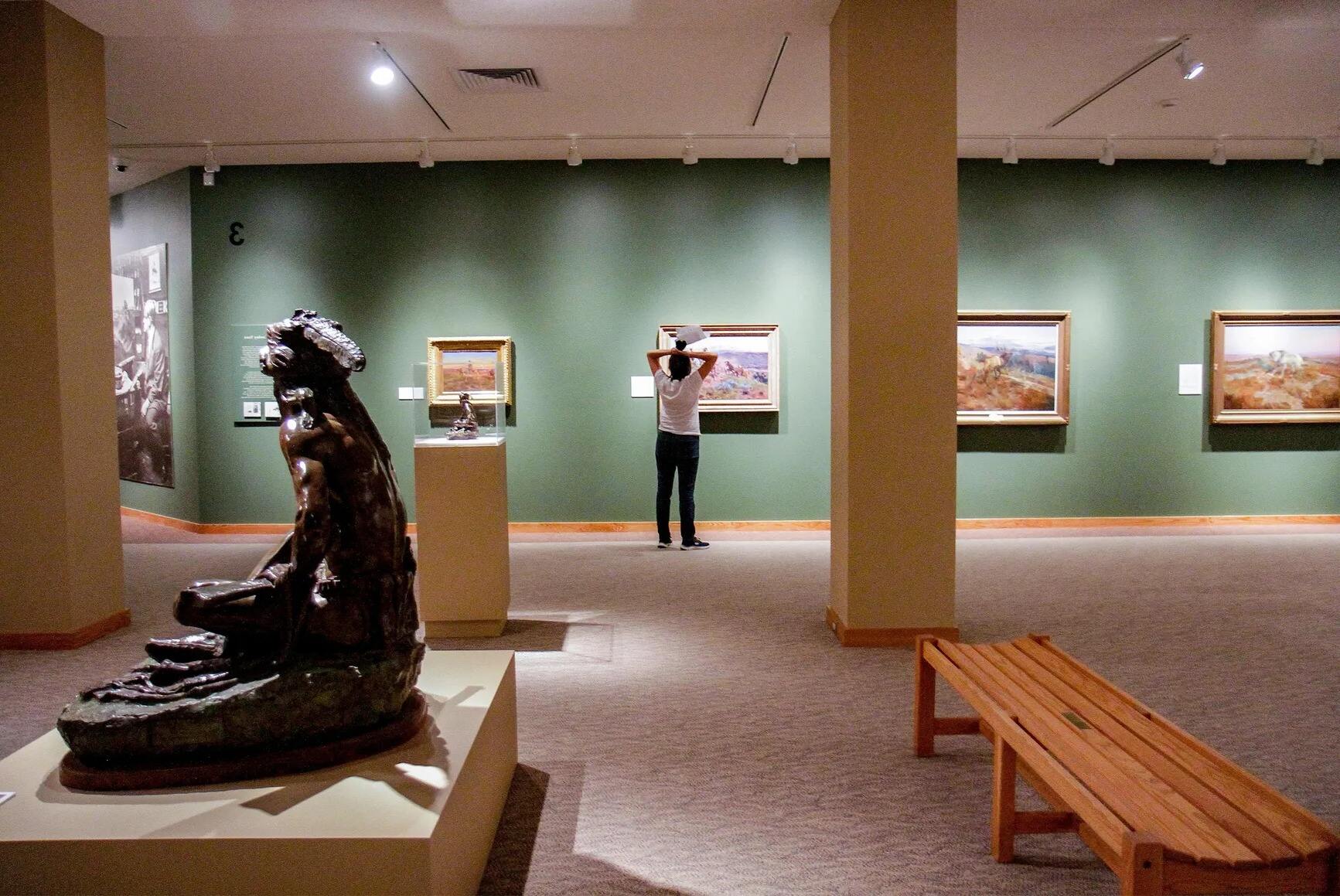 western-art-wonders-at-c-m-russell-museum