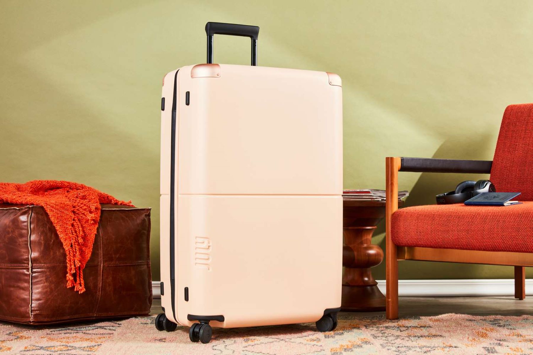 What-Size-Suitcase-Do-I-Need-For-A-19-Day-Trip-TouristSecrets what-size-suitcase-do-i-need-for-a-19-day-trip-touristsecrets