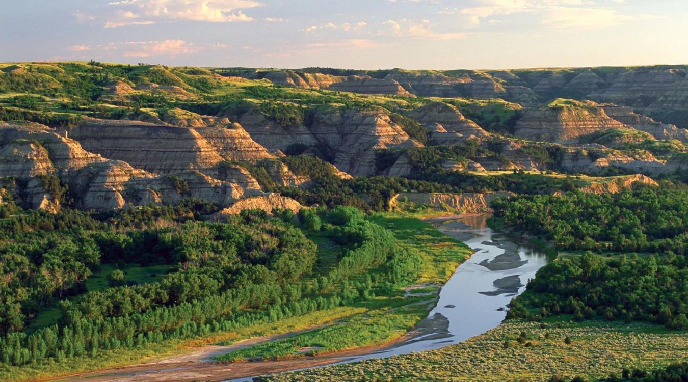 whispering-willow-canyons-of-theodore-roosevelt-national-park