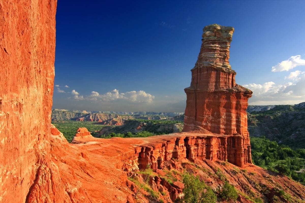 whispering-wind-sculptures-in-texas-palo-duro-canyon