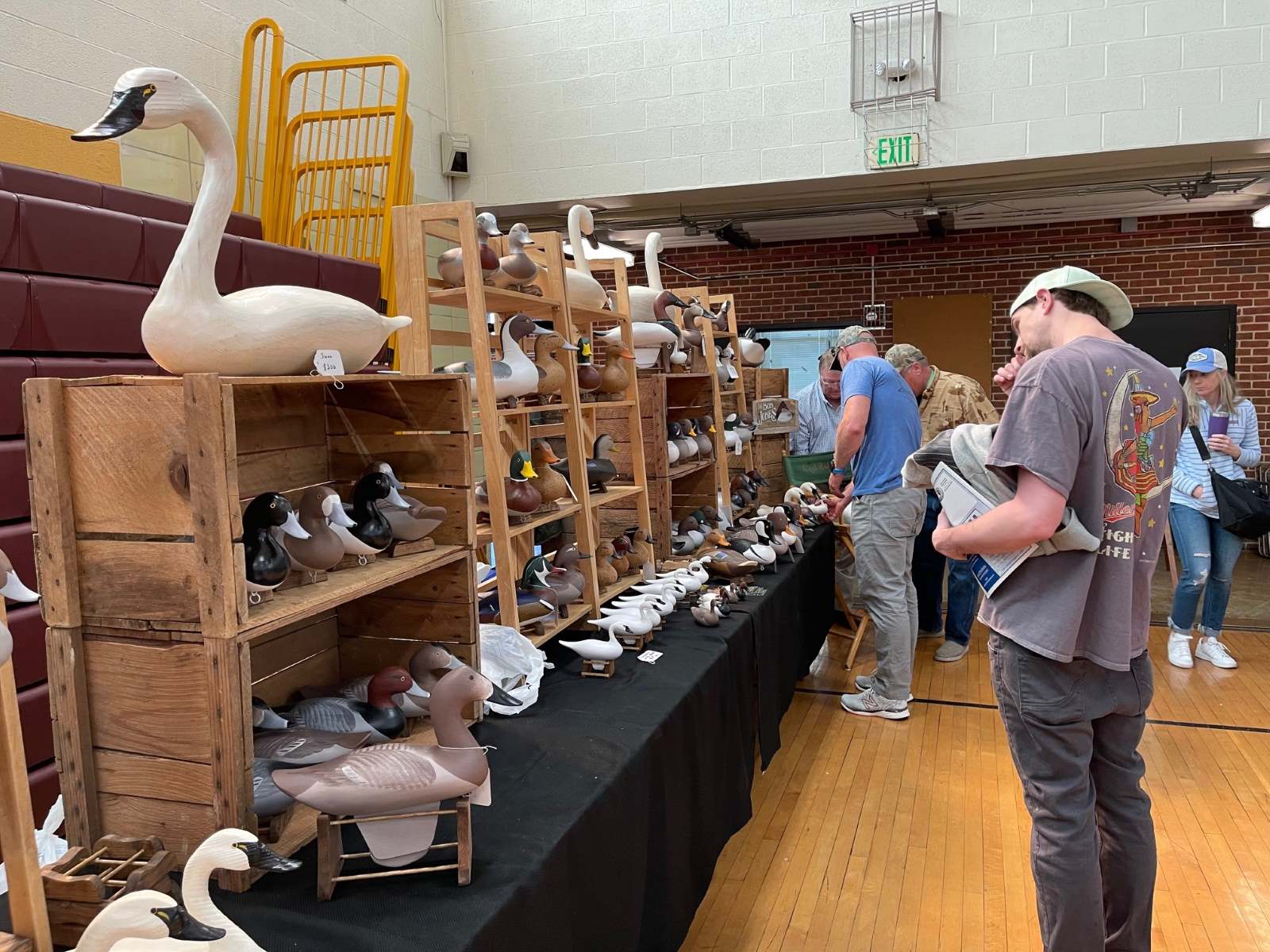 witness-masterful-carving-at-havre-de-grace-decoy-museum