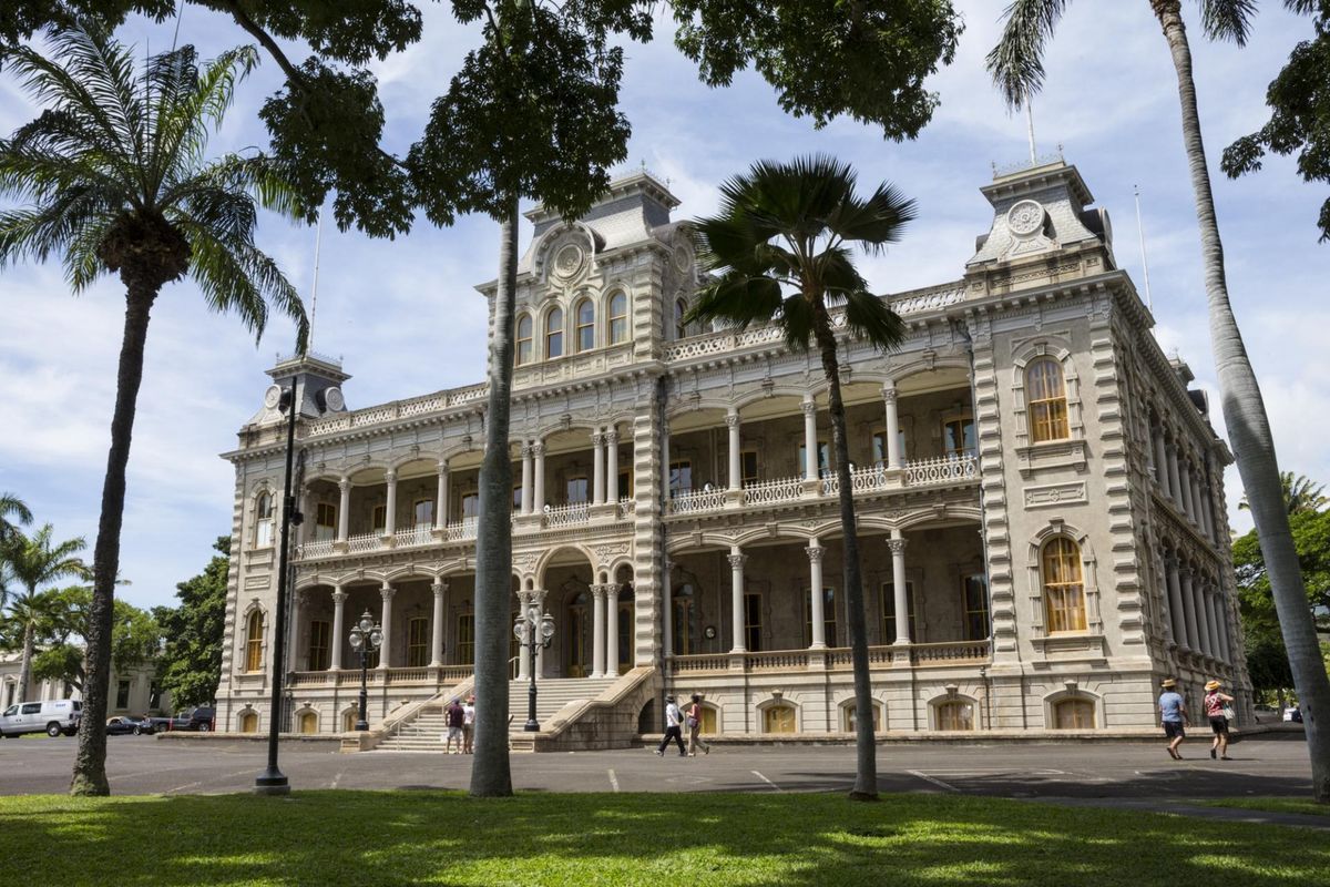 America8217s-Unique-Royal-Palace-In-Honolulu americas-unique-royal-palace-in-honolulu