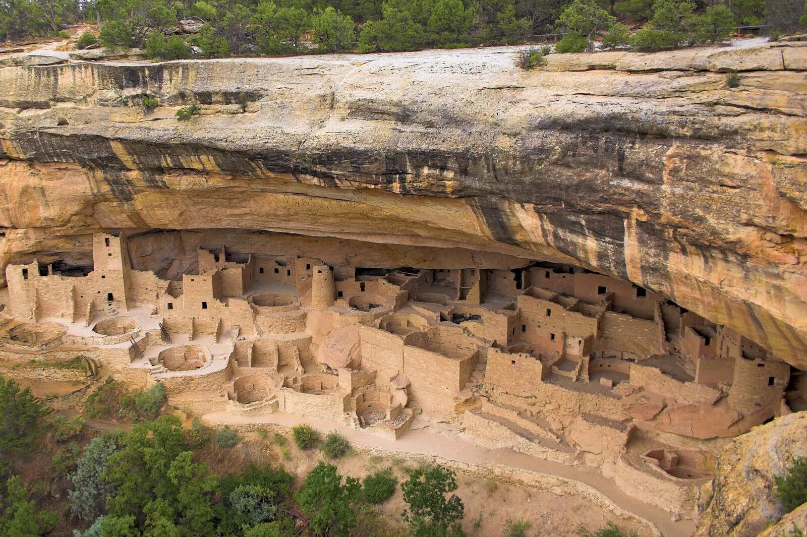 Ancient-Ruins-Of-Colorado8217s-Mesa-Verde ancient-ruins-of-colorados-mesa-verde