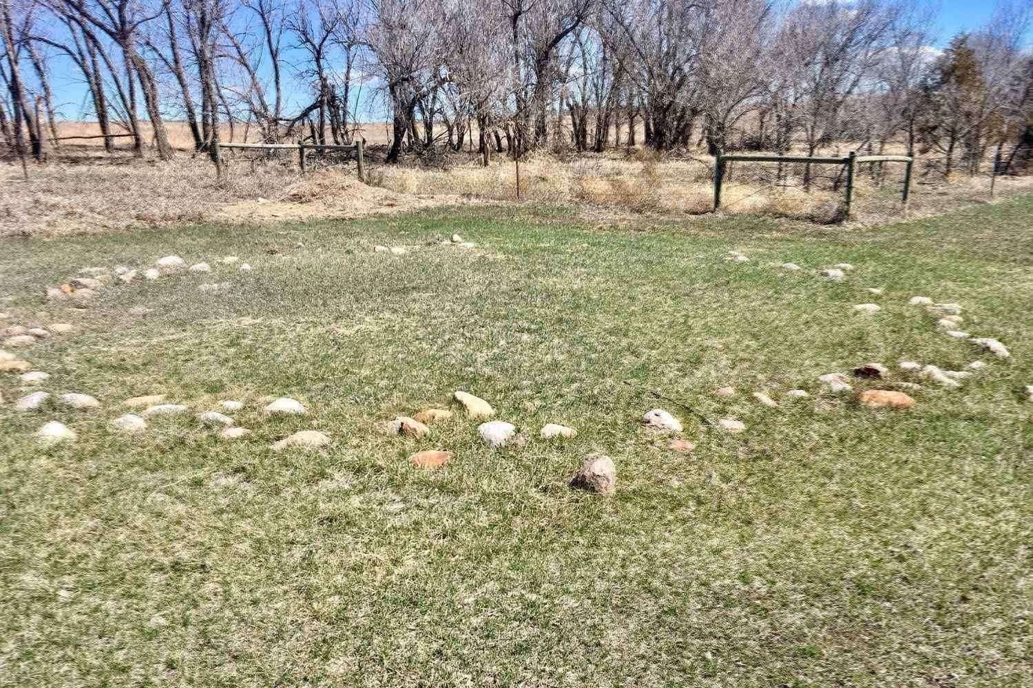 Ancient-Stone-Circles-Of-South-Dakota-Plains ancient-stone-circles-of-south-dakota-plains