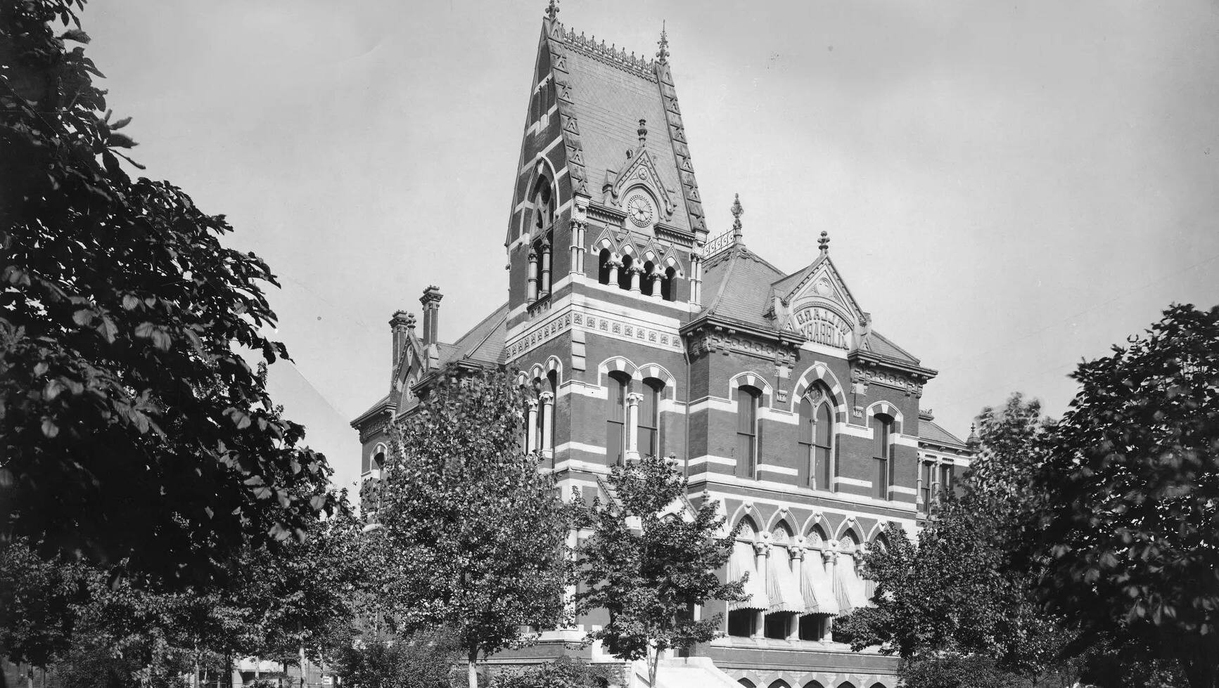 Evansville8217s-Mysterious-Willard-Library-Haunted-By-Legends evansvilles-mysterious-willard-library-haunted-by-legends