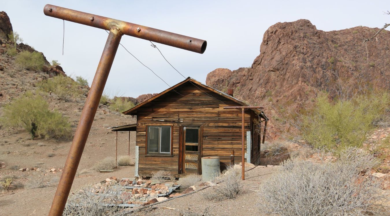ghost-towns-of-arizonas-black-mountains