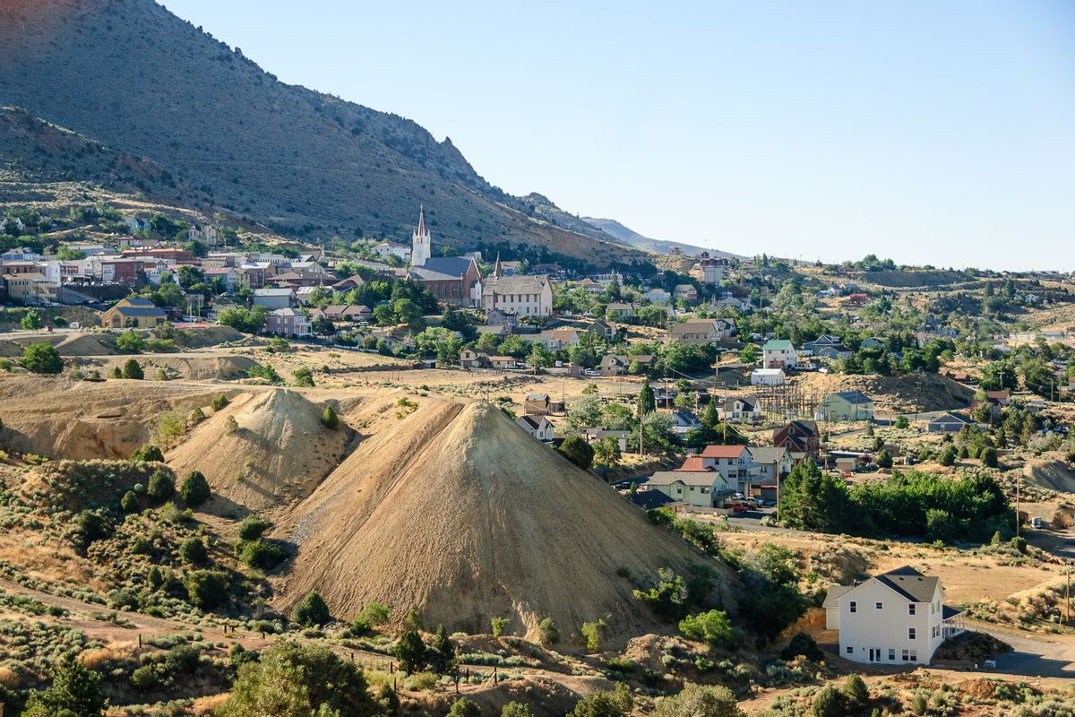 ghost-towns-of-nevadas-virginia-city