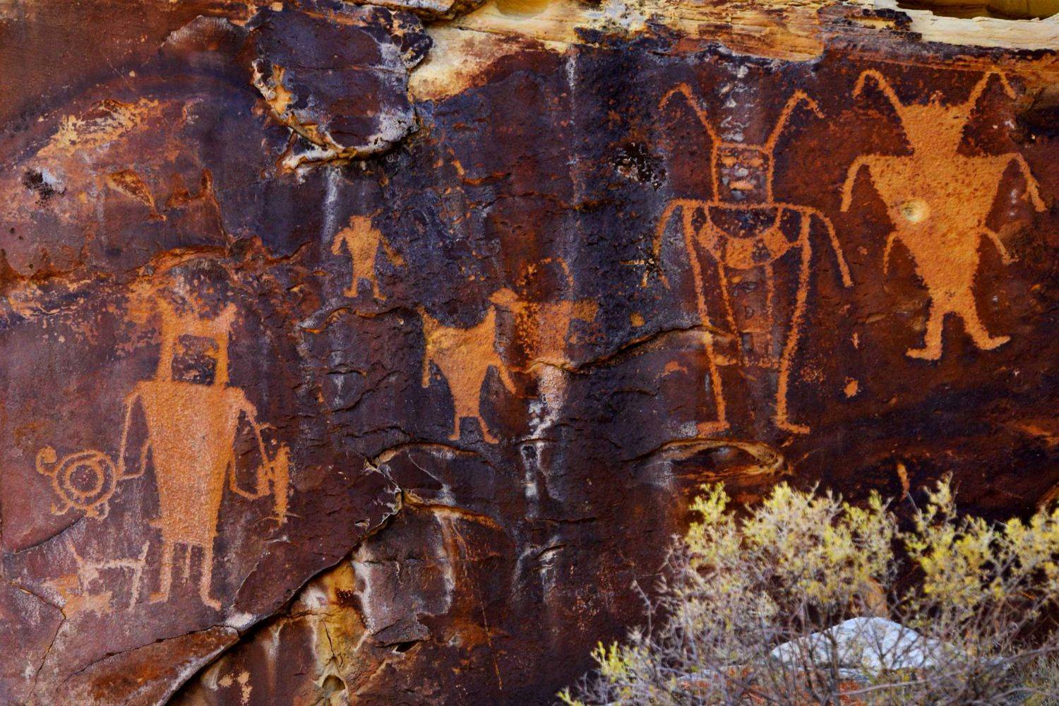 hidden-cave-art-of-colorados-mckee-spring