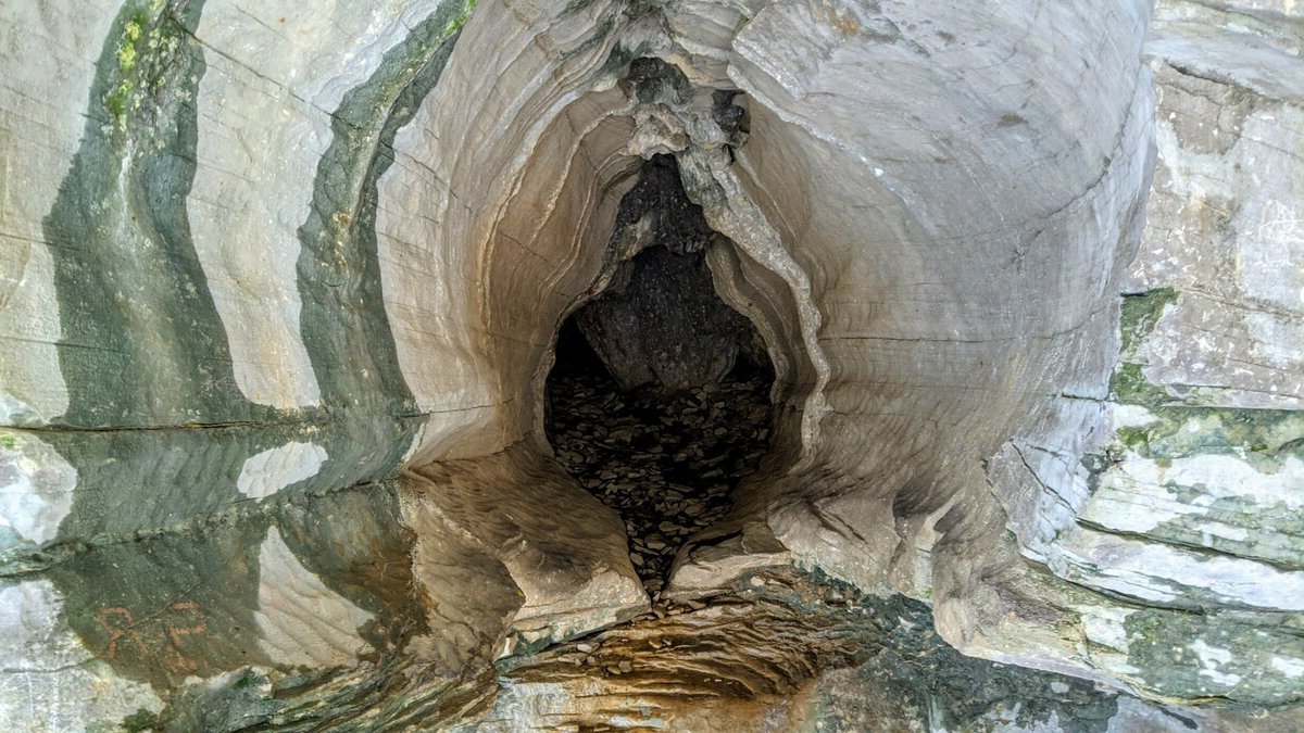 hidden-cave-systems-of-kentuckys-carter-caves