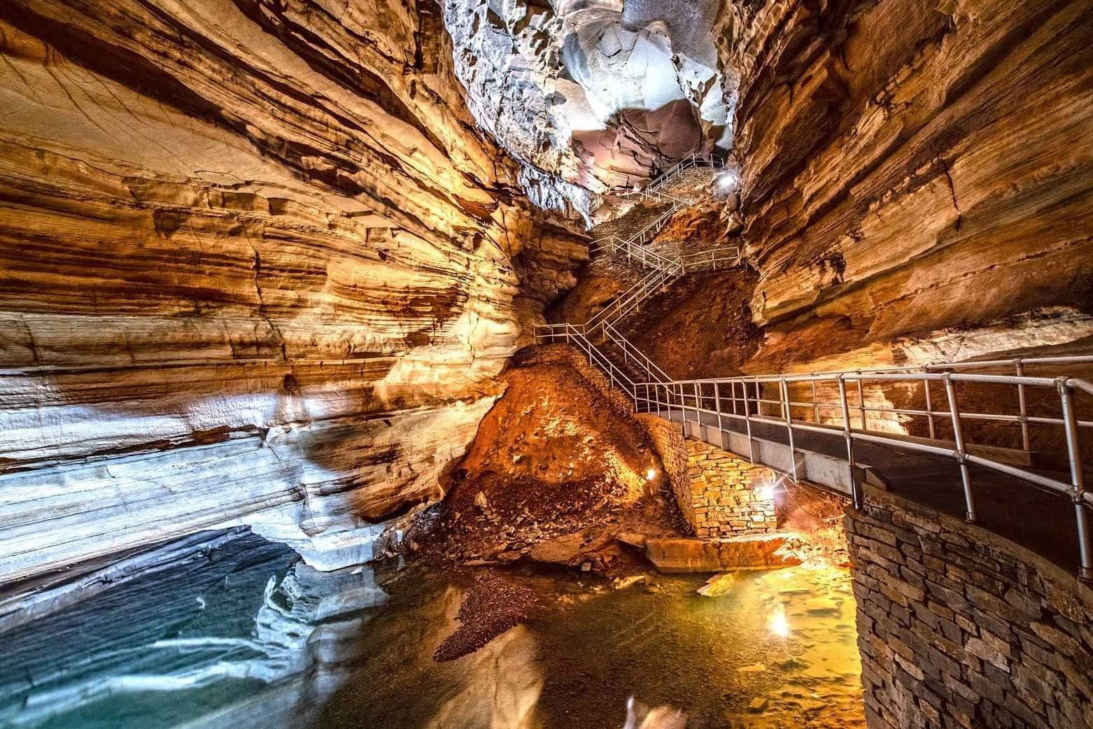 Hidden-Crystal-Caves-Of-Arkansas8217-Ozark-Mountains hidden-crystal-caves-of-arkansas-ozark-mountains