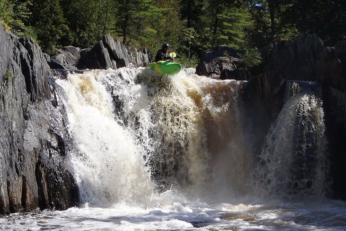 hidden-falls-of-maines-gulf-hagas