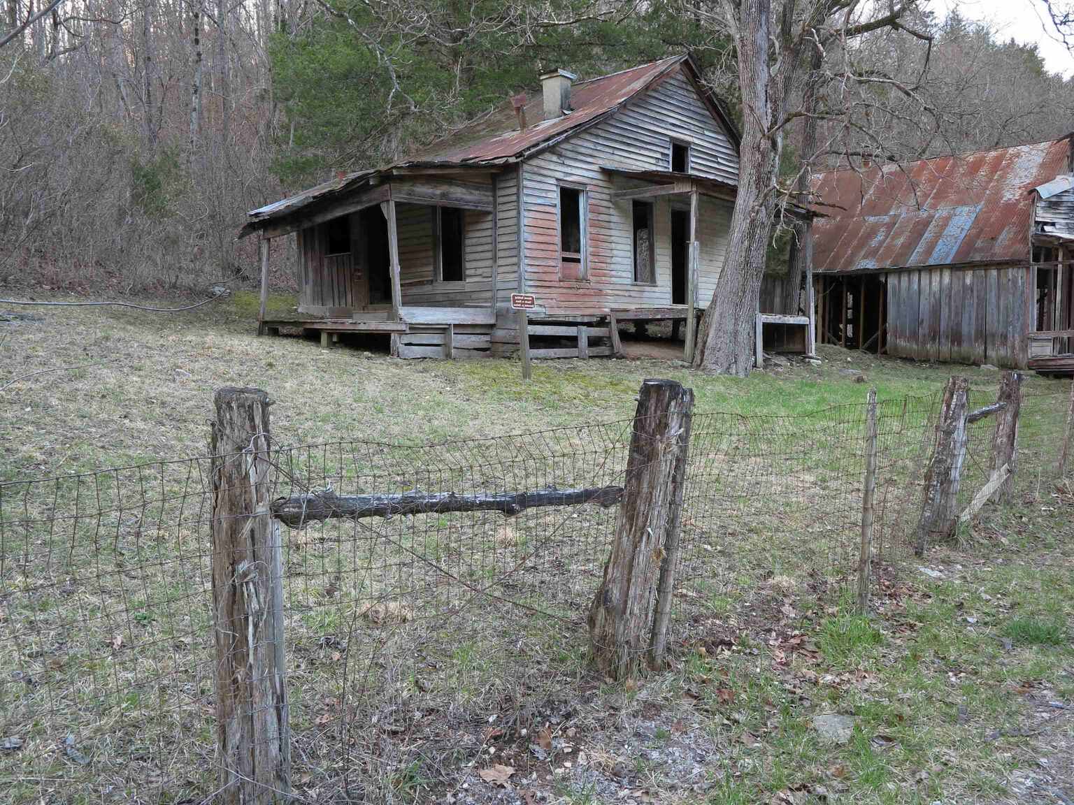 hidden-history-of-arkansas-rush-creek-villages