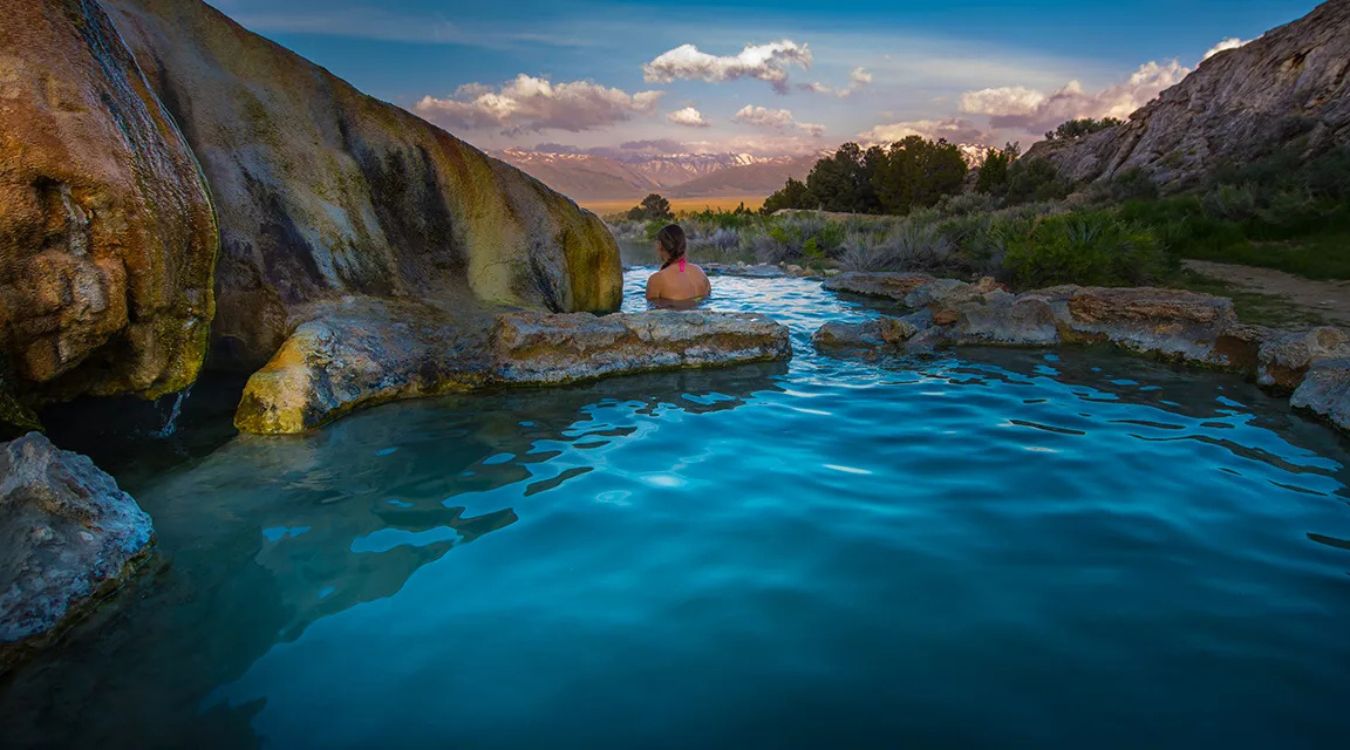 hidden-hot-springs-of-californias-long-valley