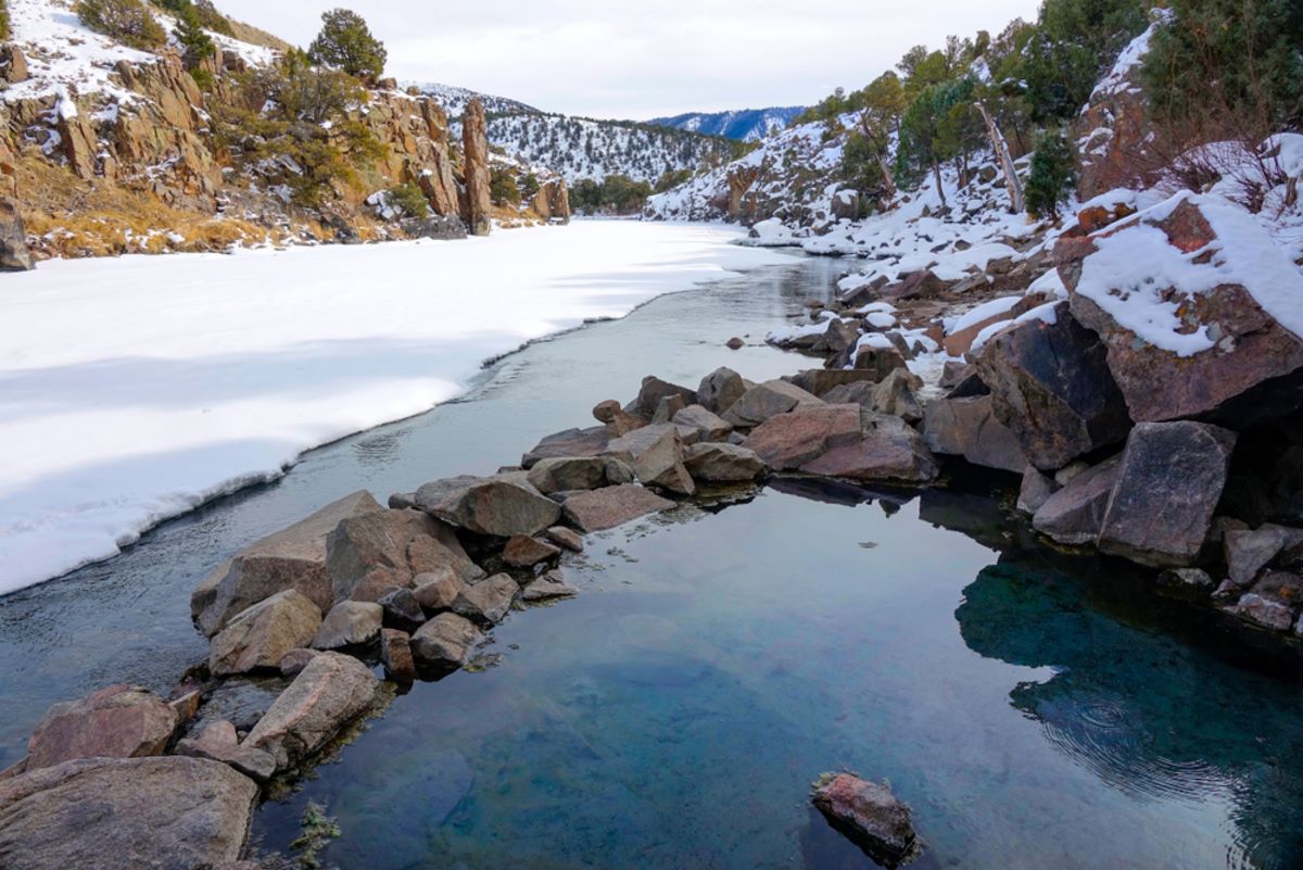 hidden-hot-springs-of-colorados-weminuche