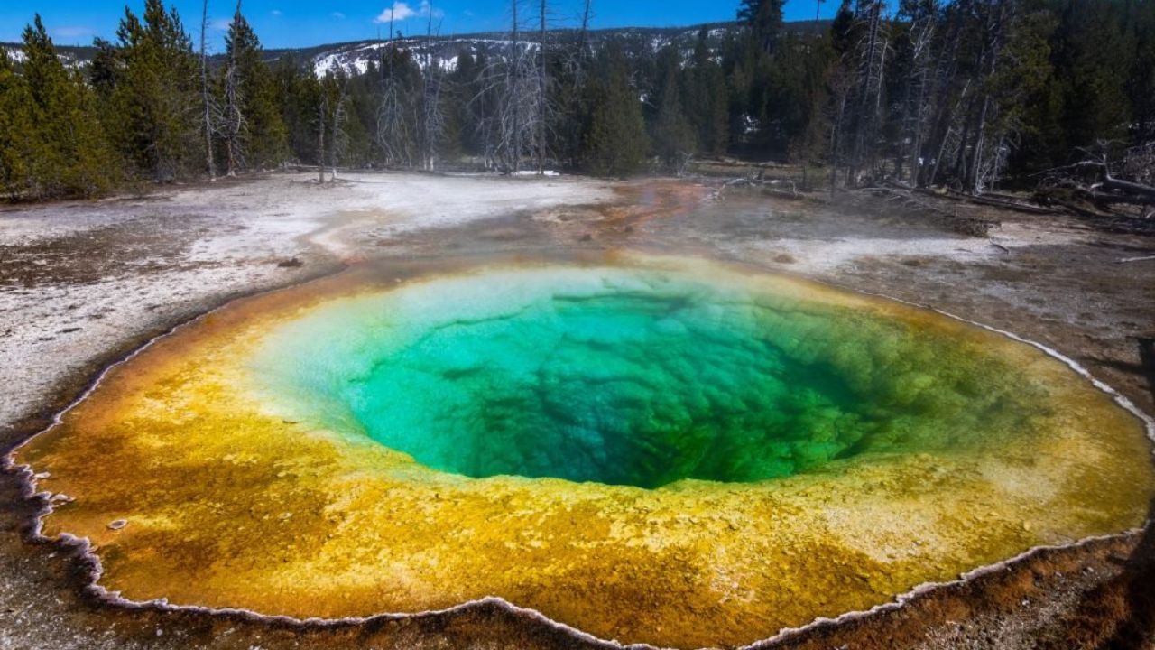 hidden-hot-springs-of-montanas-boulder-river