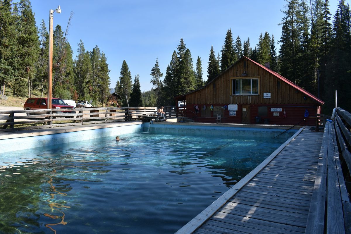 hidden-hot-springs-of-montanas-elkhorn