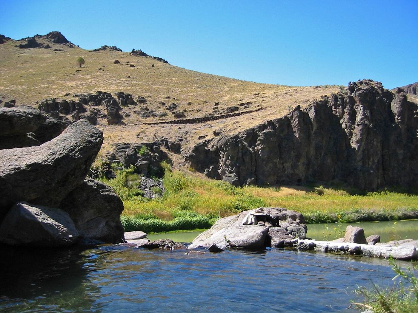 hidden-hot-springs-of-oregons-owyhee