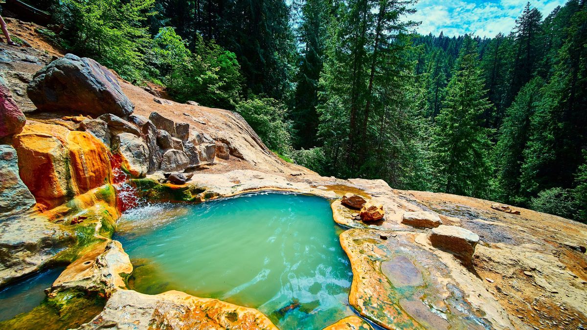 Hidden-Hot-Springs-Of-Wyoming8217s-Yellowstone hidden-hot-springs-of-wyomings-yellowstone