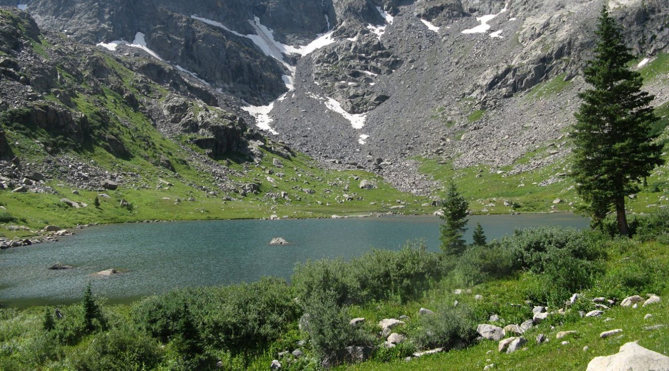 hidden-lakes-of-colorados-holy-cross