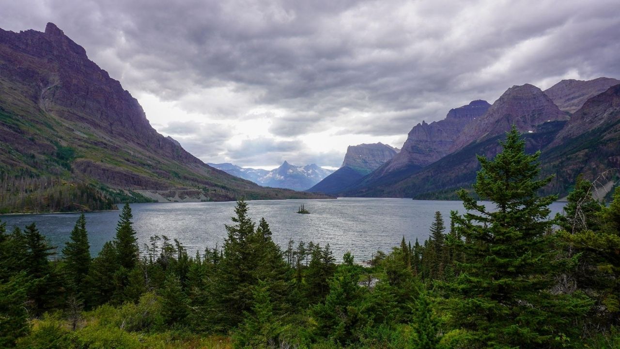 Hidden-Mountain-Lakes-Near-Whitefish-Montana hidden-mountain-lakes-near-whitefish-montana