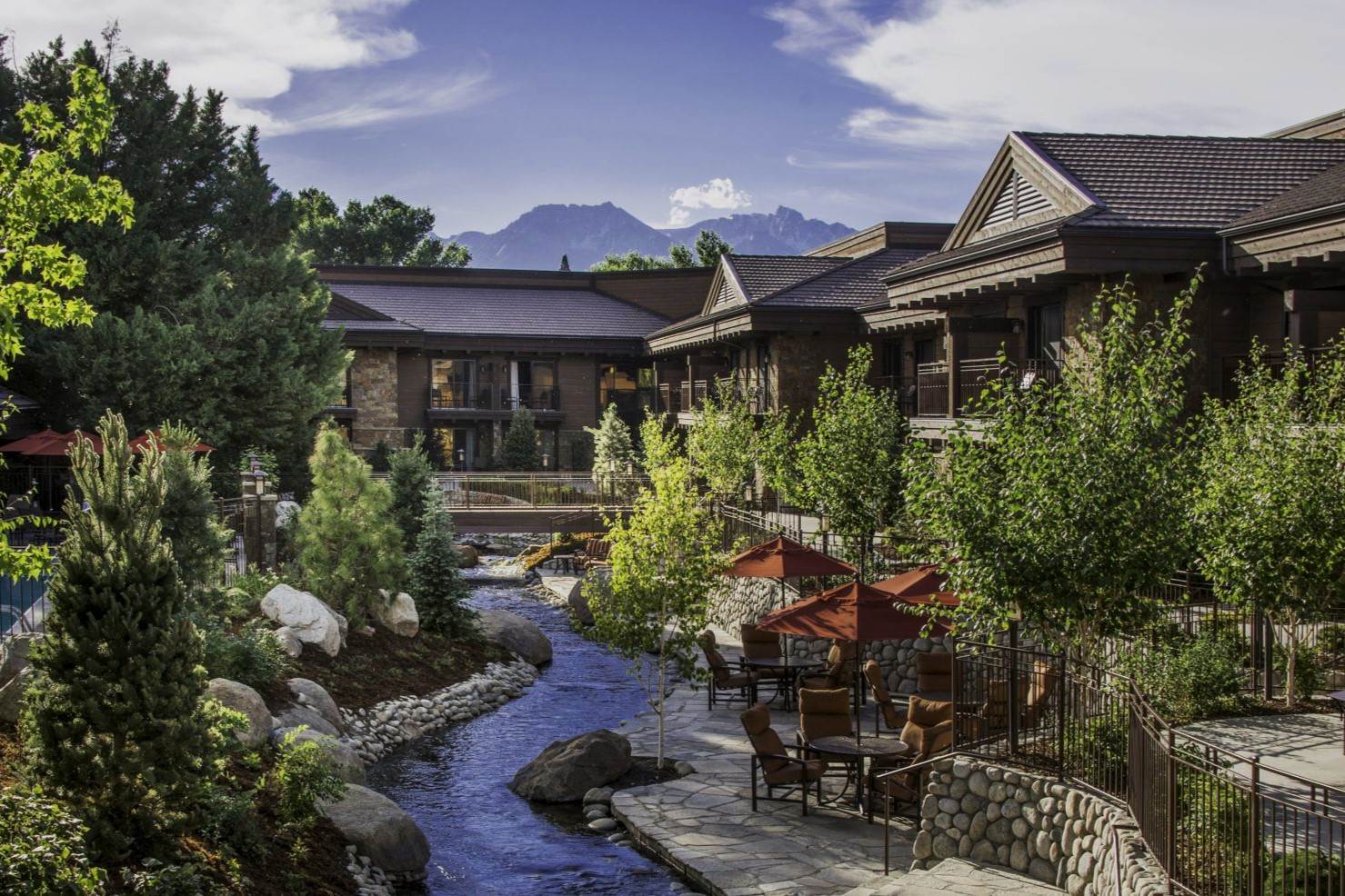 hidden-paths-in-bishop-california