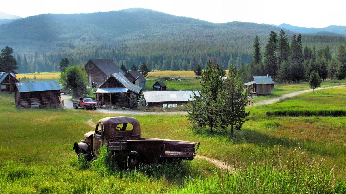 hidden-paths-of-idahos-burgdorf