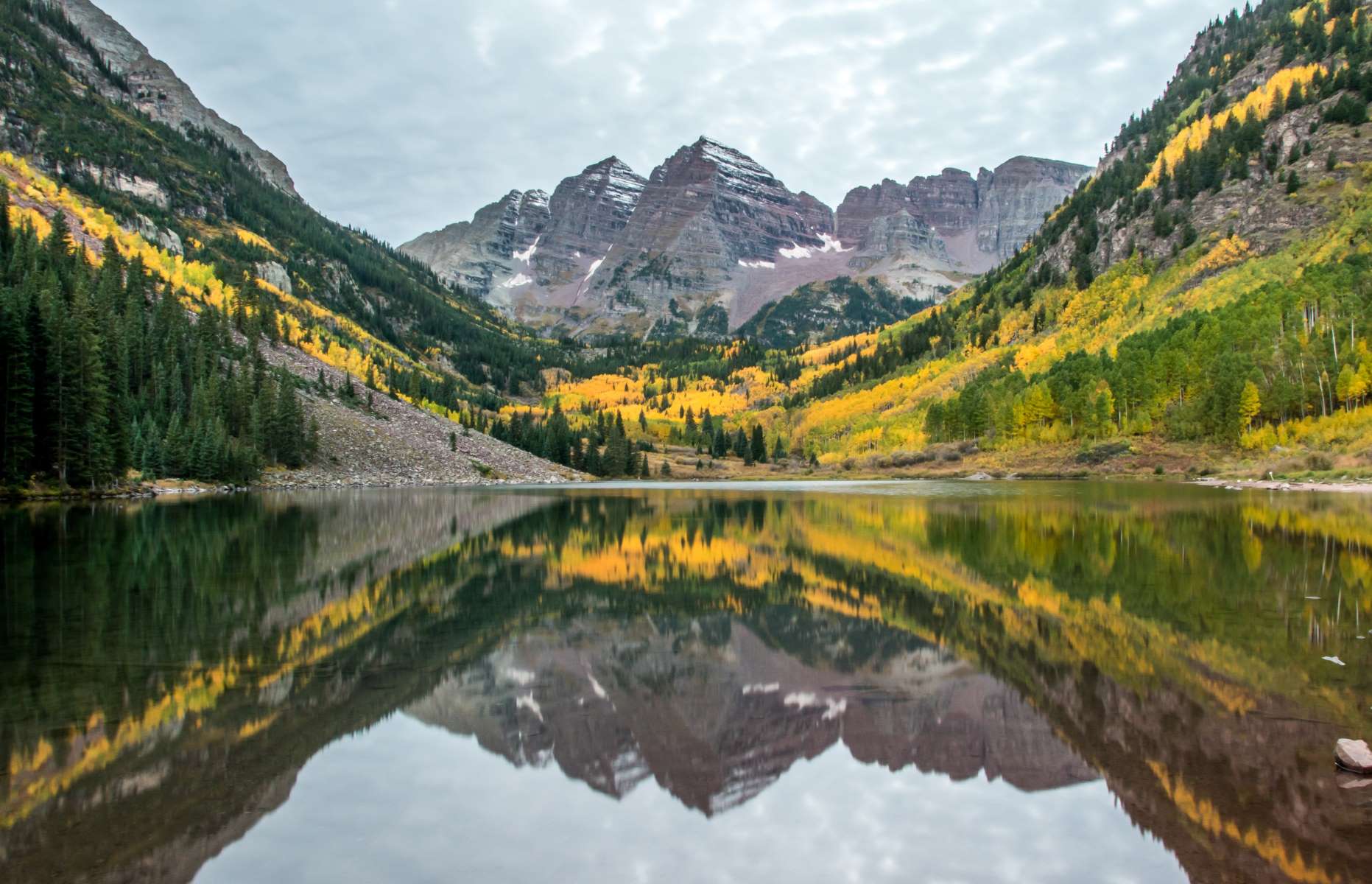 hidden-springs-of-colorados-maroon-bells