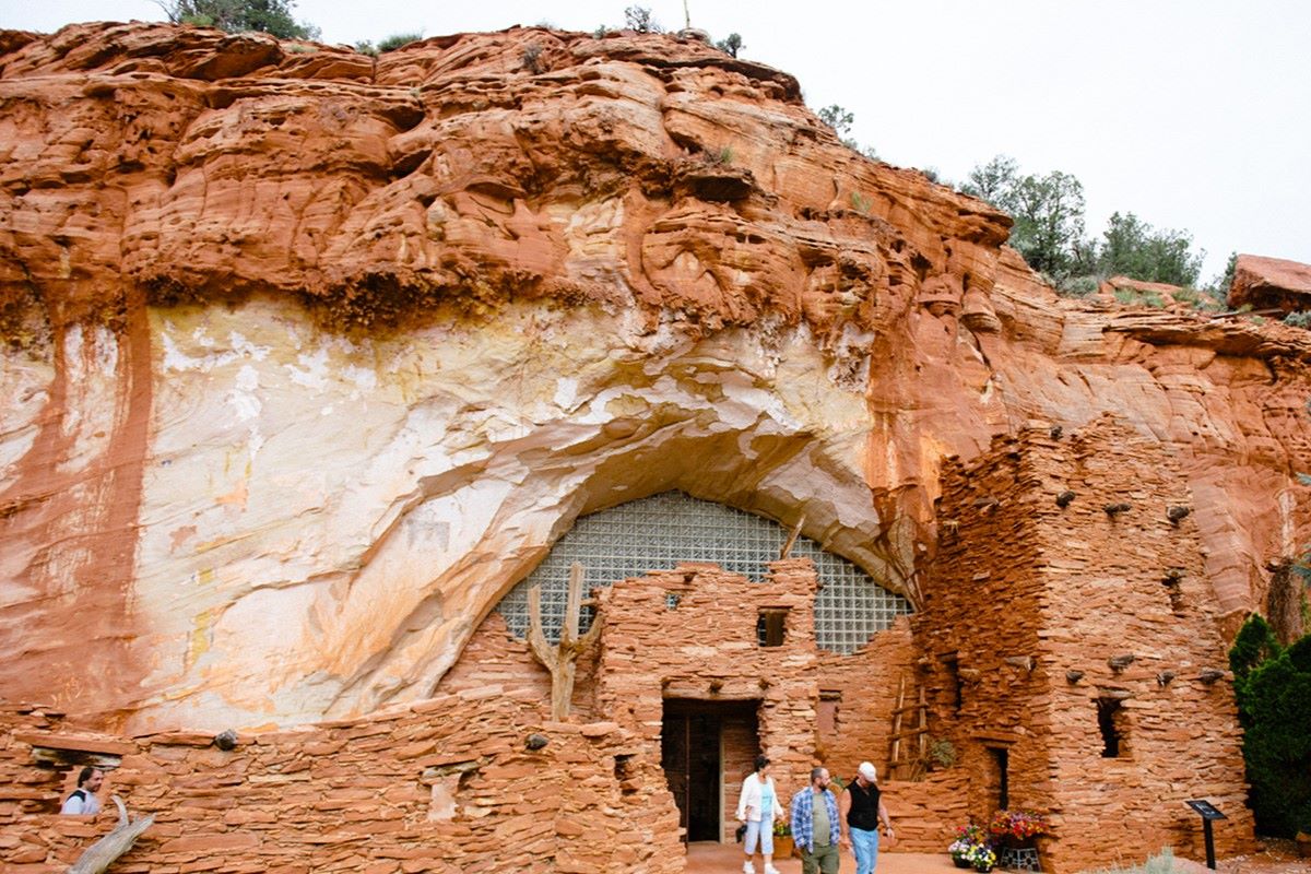 hidden-springs-of-utahs-moqui