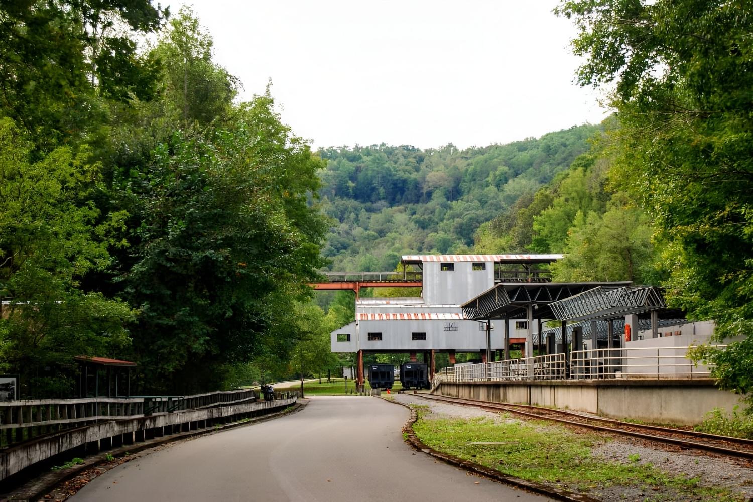 hidden-stories-of-kentuckys-blue-heron-villages