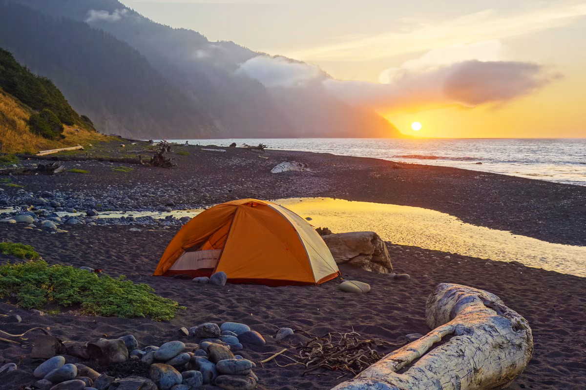 hidden-trading-posts-of-californias-lost-coast