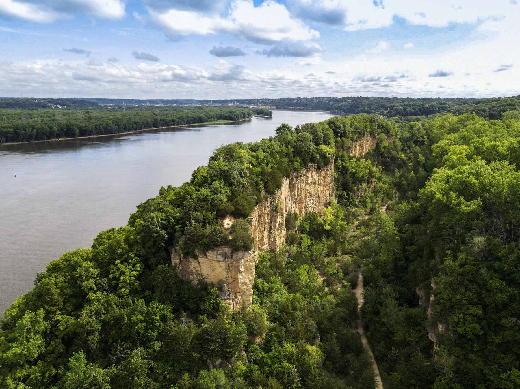 hidden-trails-of-iowas-mines-of-spain