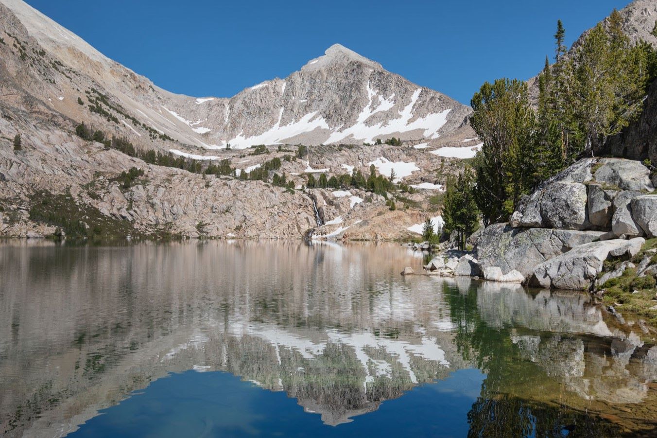 hidden-treasures-of-idahos-white-clouds