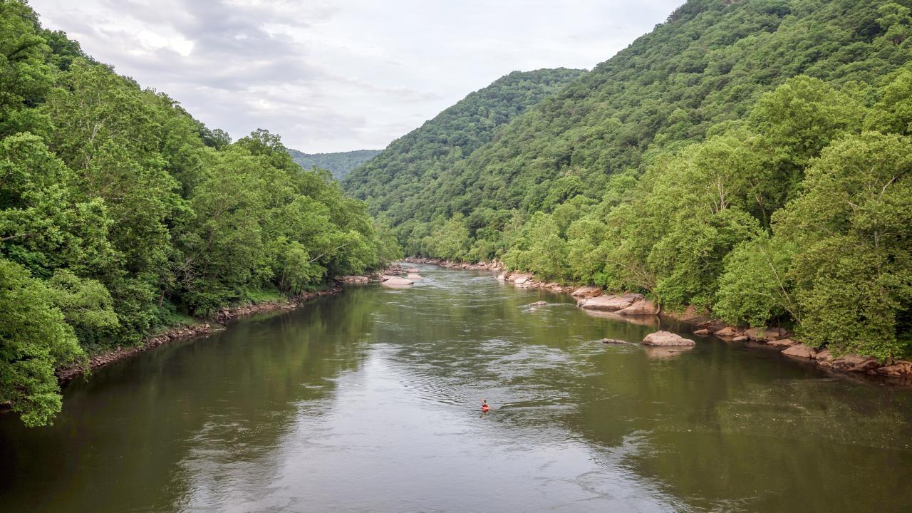 Hidden-Valleys-Of-West-Virginia8217s-New-River hidden-valleys-of-west-virginias-new-river