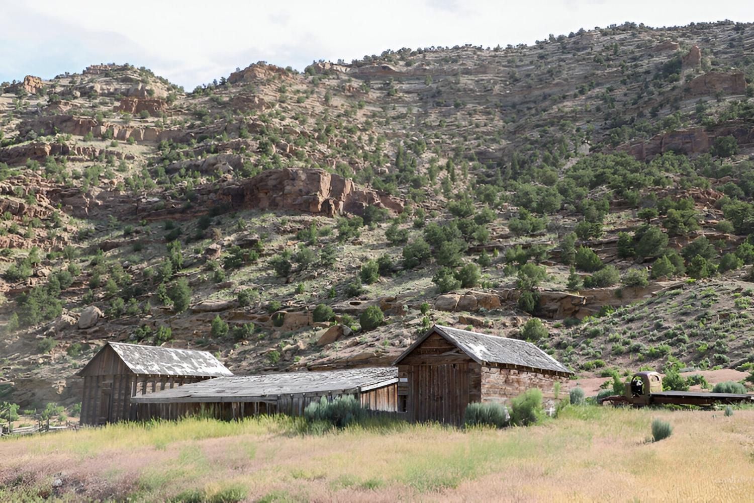 Hidden-Villages-In-Utah8217s-Nine-Mile-Canyon hidden-villages-in-utahs-nine-mile-canyon