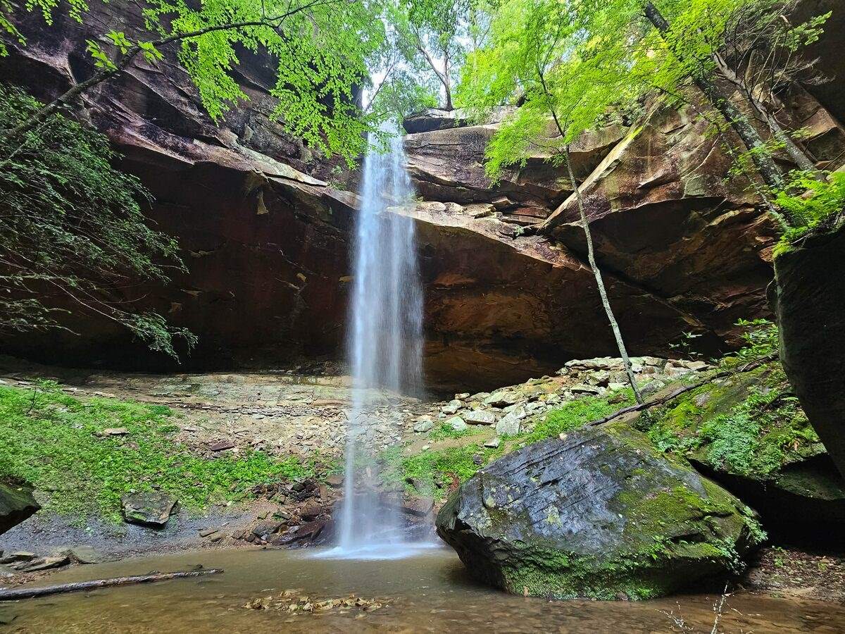 hidden-villages-near-kentuckys-yahoo-falls