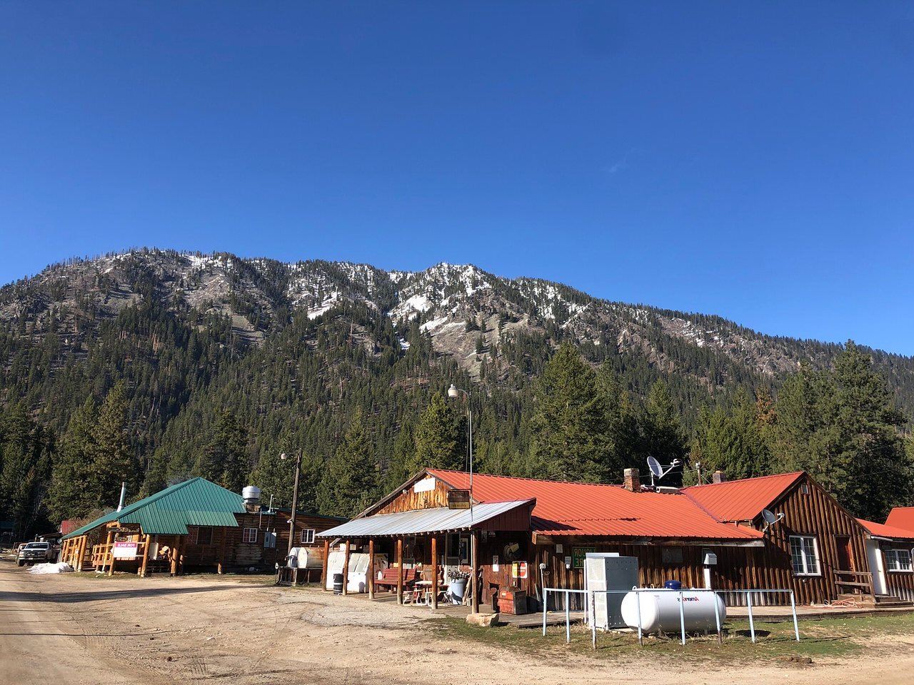 hidden-villages-of-idahos-yellow-pine