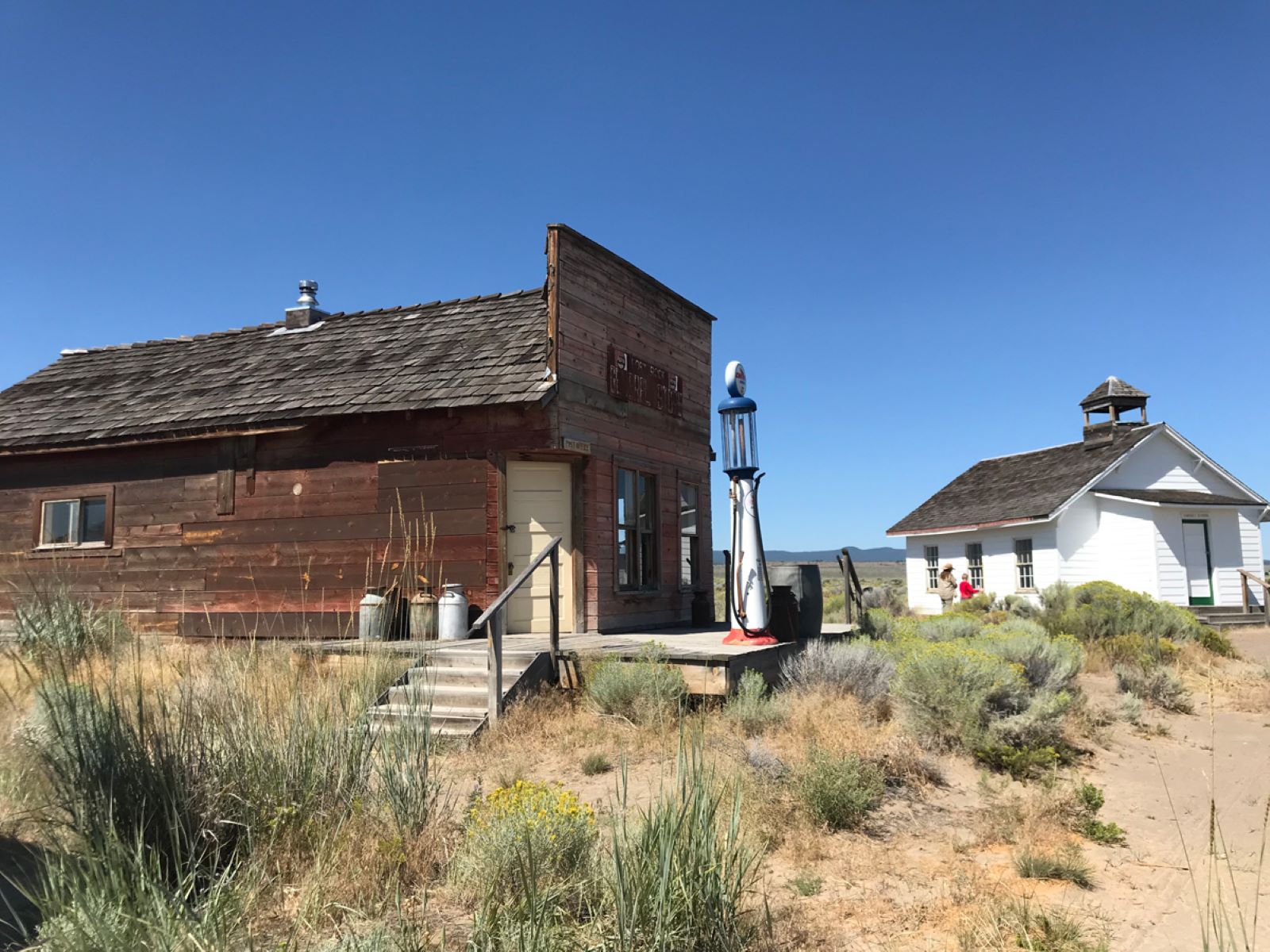 Hidden-Villages-Of-Oregon8217s-Fort-Rock hidden-villages-of-oregons-fort-rock