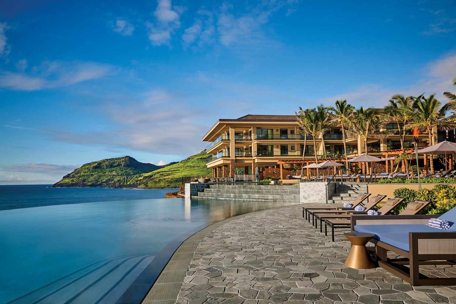 hidden-wonders-of-hawaiis-waiahole-pools